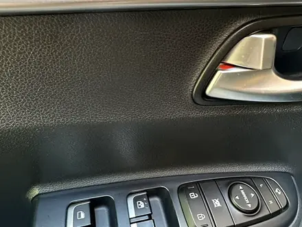 Kia Rio X-Line 2020 года за 7 400 000 тг. в Астана – фото 18