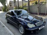 Mercedes-Benz C 320 2000 года за 3 200 000 тг. в Алматы