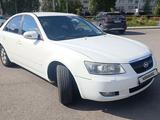 Hyundai Sonata 2006 года за 2 500 000 тг. в Астана – фото 2