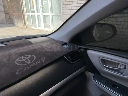 Toyota Camry 2016 года за 6 900 000 тг. в Атырау – фото 13