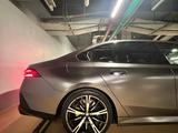 BMW 530 2024 года за 39 000 000 тг. в Астана – фото 4