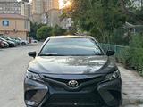 Toyota Camry 2020 года за 7 000 000 тг. в Актау – фото 2