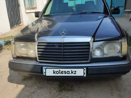 Mercedes-Benz E 200 1992 года за 1 600 061 тг. в Есик – фото 6