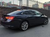 Chevrolet Malibu 2016 года за 8 100 000 тг. в Алматы – фото 2