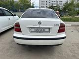 Skoda Octavia 1997 года за 1 500 000 тг. в Костанай – фото 4