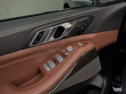 BMW X7 M60i 2025 года за 88 000 000 тг. в Усть-Каменогорск – фото 10