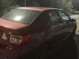 Renault Logan 2014 года за 2 300 000 тг. в Атырау – фото 2