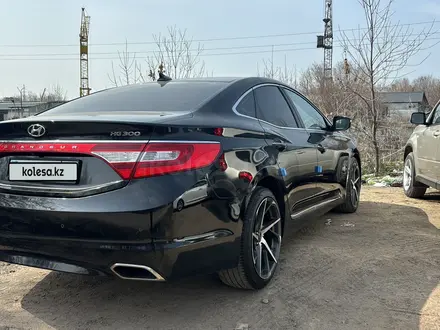 Hyundai Grandeur 2014 года за 9 150 000 тг. в Тараз – фото 17