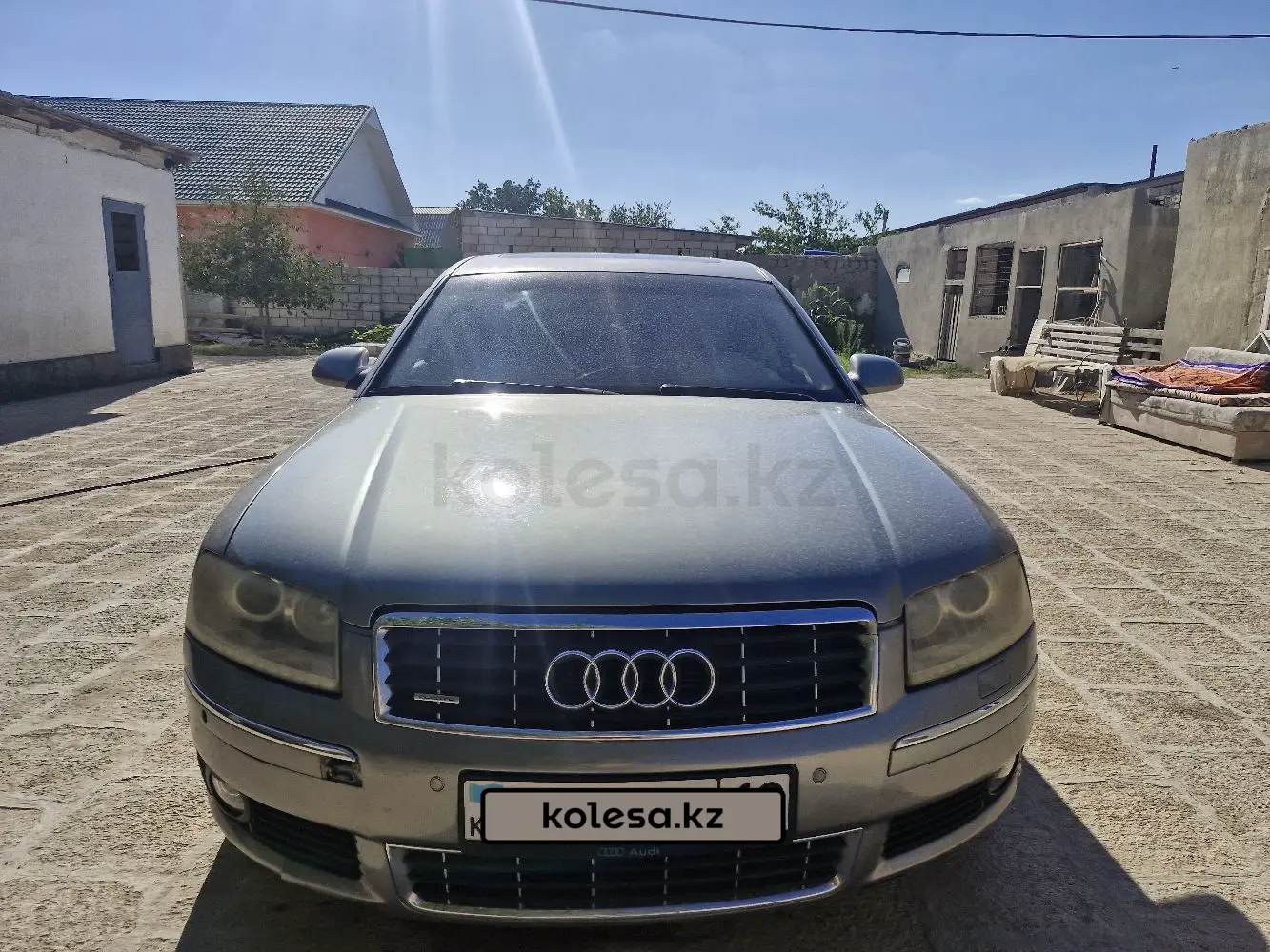 Audi A8, 2005