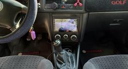 Volkswagen Golf 1999 годаfor2 100 000 тг. в Петропавловск – фото 2