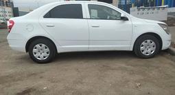 Chevrolet Cobalt 2022 года за 6 600 000 тг. в Уральск – фото 2