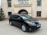Toyota Sienna 2015 года за 14 000 000 тг. в Караганда