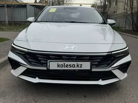 Hyundai Elantra 2024 года за 8 800 000 тг. в Алматы