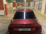 Mercedes-Benz E 220 1993 года за 1 350 000 тг. в Алматы – фото 5
