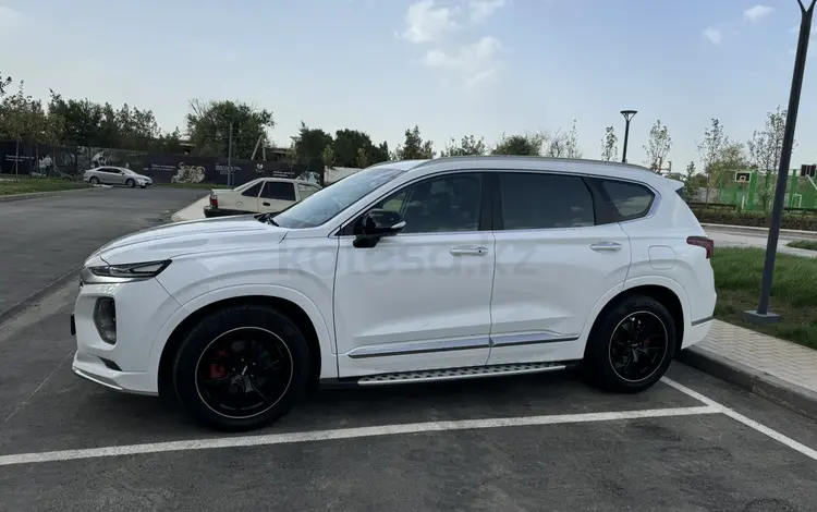 Hyundai Santa Fe 2019 года за 12 900 000 тг. в Шымкент