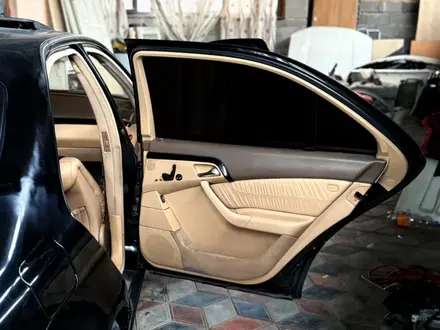 Mercedes-Benz S 500 2001 года за 3 500 000 тг. в Алматы – фото 4