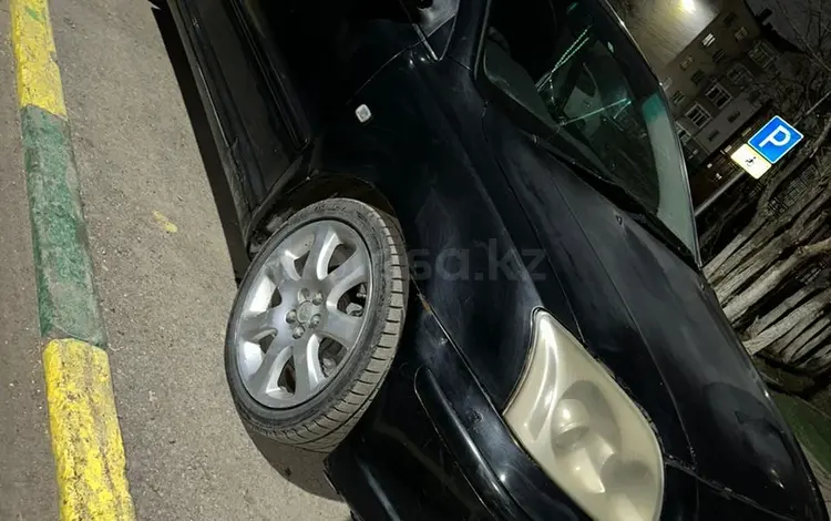 Toyota Avensis 2004 годаfor3 400 000 тг. в Астана