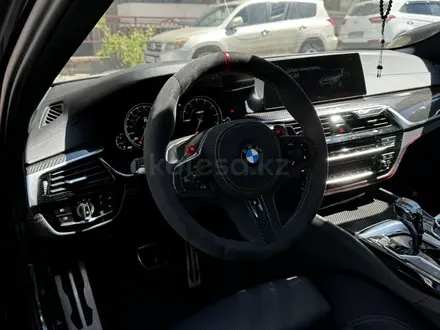 BMW 540 2018 года за 28 000 000 тг. в Алматы – фото 11