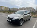 Renault Sandero 2013 годаfor2 900 000 тг. в Астана