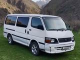 Toyota Hiace 2004 года за 5 000 000 тг. в Актау