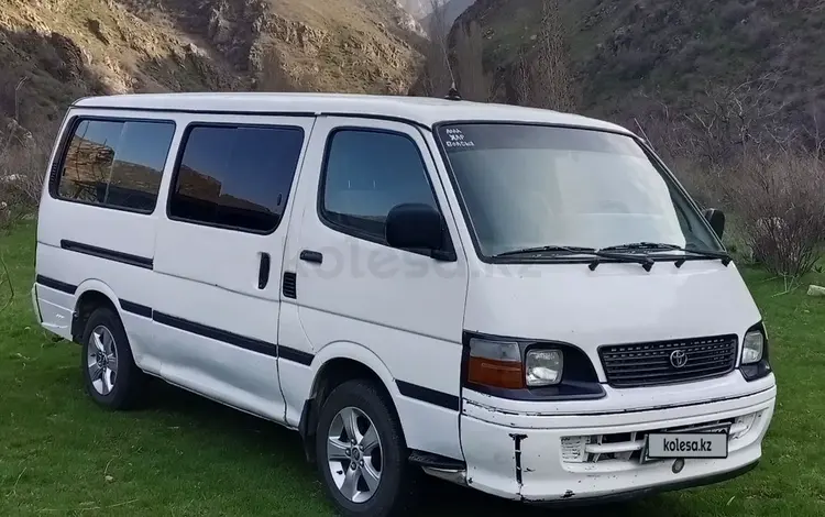 Toyota Hiace 2004 годаүшін5 000 000 тг. в Актау