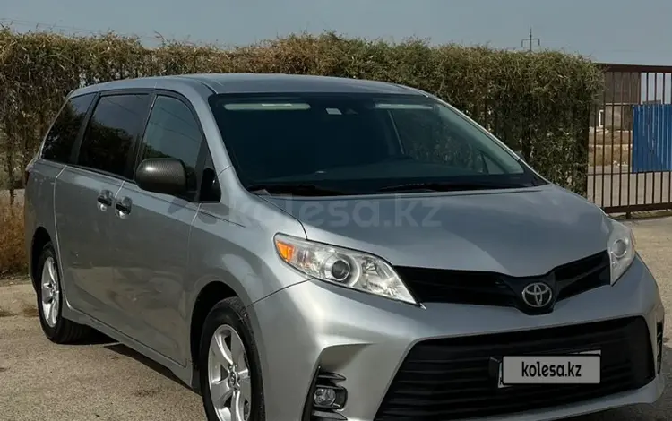 Toyota Sienna 2019 годаүшін16 000 000 тг. в Актау