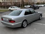 Mercedes-Benz E 55 AMG 2000 годаүшін5 300 000 тг. в Шымкент – фото 2