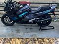 Honda  CBR 1000F 1995 года за 1 500 000 тг. в Рудный