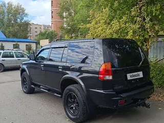 Mitsubishi Montero Sport, 2000