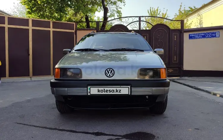 Volkswagen Passat 1992 годаүшін2 200 000 тг. в Шымкент