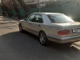 Mercedes-Benz E 280 1995 годаfor3 000 000 тг. в Алматы