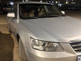 Hyundai Sonata 2006 годаfor3 200 000 тг. в Караганда – фото 2