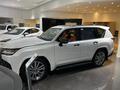 Lexus LX 600 VIP Black Edition 2025 годаүшін90 000 000 тг. в Актобе – фото 2