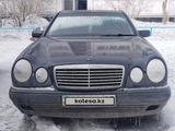 Mercedes-Benz E 200 1996 года за 2 400 000 тг. в Атбасар