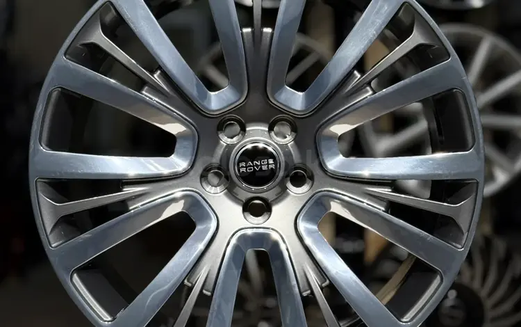 Кованые диски на Range Rover R22 5x120 за 1 090 000 тг. в Астана