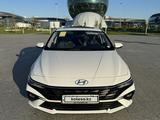 Hyundai Elantra 2023 года за 8 600 000 тг. в Астана – фото 2