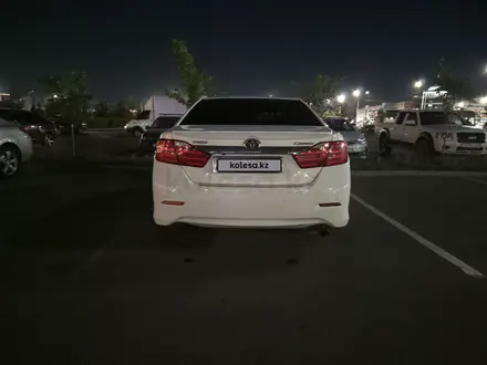 Toyota Camry 2012 года за 9 000 000 тг. в Павлодар – фото 2