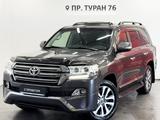 Toyota Land Cruiser 2016 года за 28 780 000 тг. в Астана