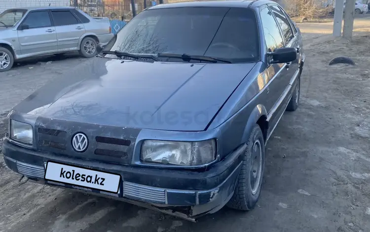 Volkswagen Passat 1989 года за 990 000 тг. в Семей