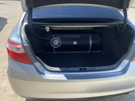 Toyota Camry 2015 года за 5 500 000 тг. в Жанаозен – фото 12