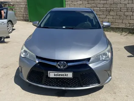 Toyota Camry 2015 года за 5 500 000 тг. в Жанаозен – фото 2
