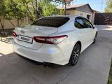 Toyota Camry 2023 года за 16 000 000 тг. в Тараз – фото 3