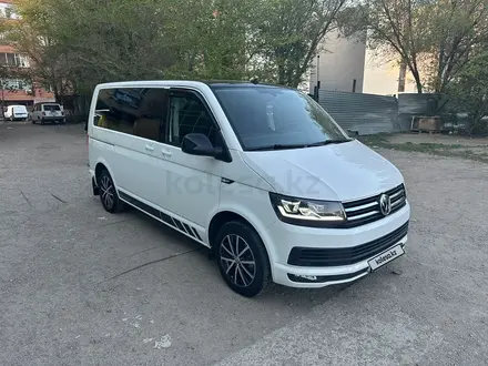Volkswagen Caravelle 2019 года за 23 500 000 тг. в Астана