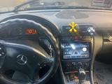 Mercedes-Benz C 180 2002 годаfor2 300 000 тг. в Кокшетау – фото 4