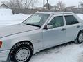 Mercedes-Benz E 220 1993 годаүшін1 400 000 тг. в Макинск – фото 5