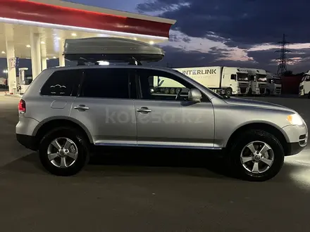 Volkswagen Touareg 2006 года за 5 000 000 тг. в Алматы – фото 4