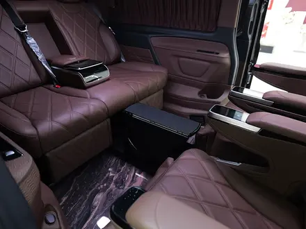 Mercedes-Benz V 250 2018 года за 26 285 000 тг. в Другой город в Китае – фото 11