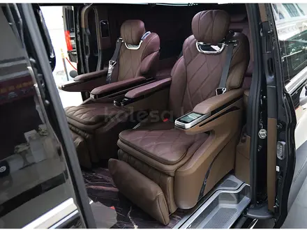 Mercedes-Benz V 250 2018 года за 26 285 000 тг. в Другой город в Китае – фото 18