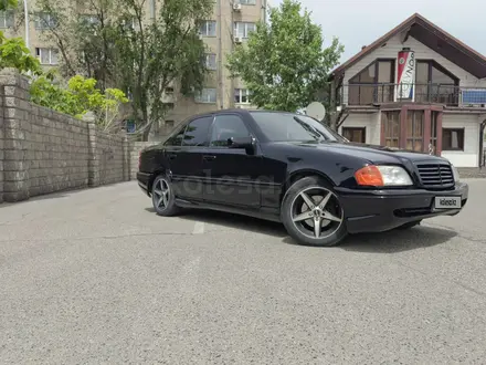 Mercedes-Benz C 280 1995 года за 1 500 000 тг. в Алматы – фото 5