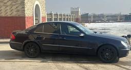 Mercedes-Benz E 320 2002 годаүшін5 400 000 тг. в Алматы – фото 4